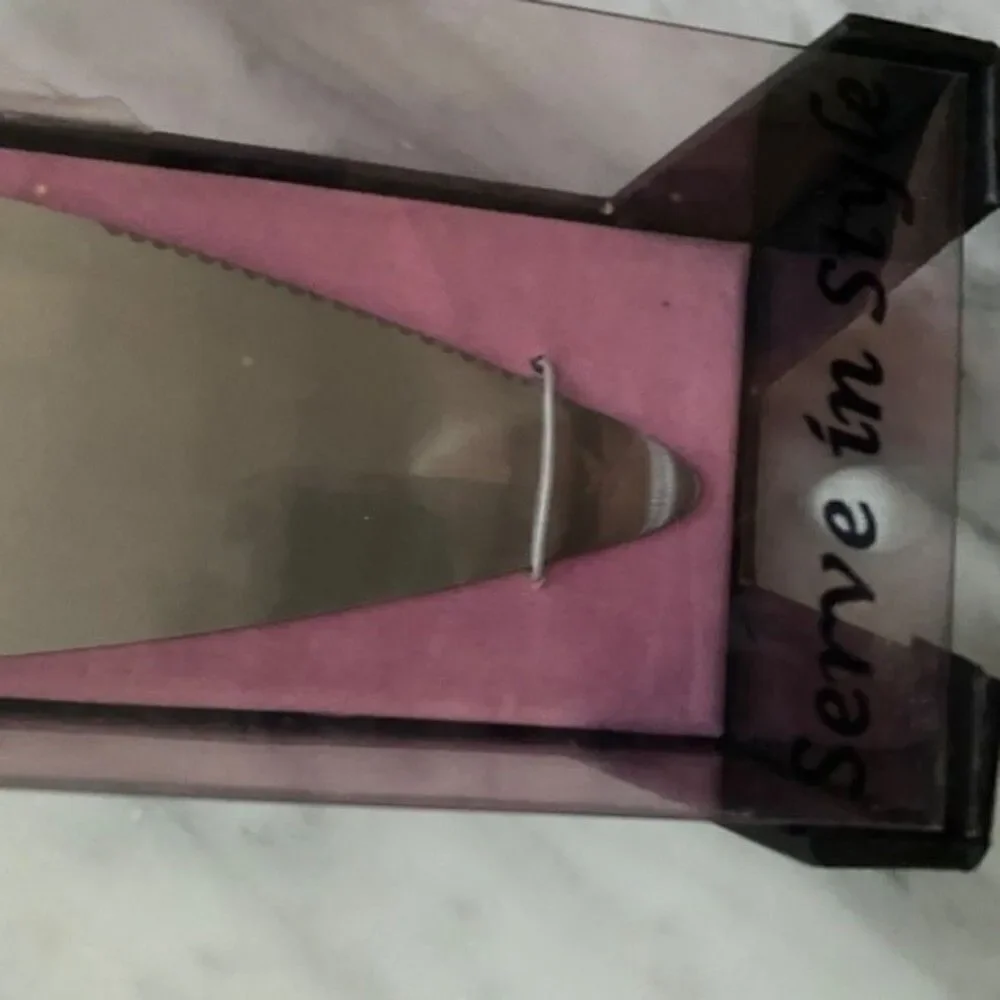Wild Eye Design Stainless Steel High Heel Cake Server New